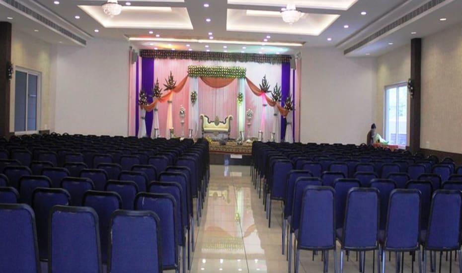 Sri Srinivasa Residency Otel Kadapa Dış mekan fotoğraf
